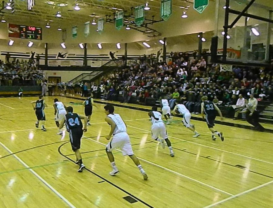 Varisty boys win second round of Battle of the Bubble