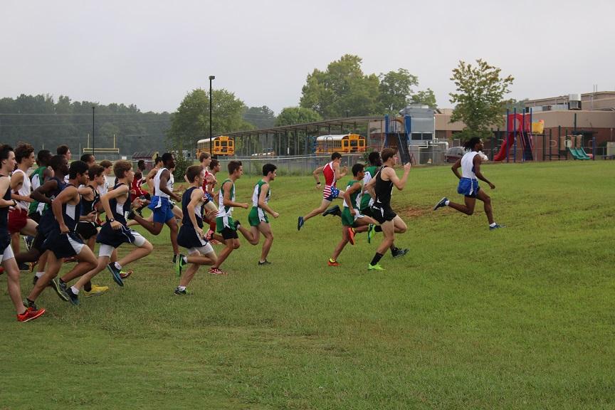 The JV runners beginning their five kilometer race.