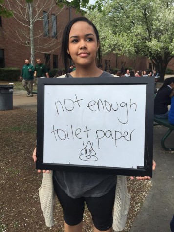 Sophomore Zoe Vaugn wants toilet paper to be refilled more frequently. 