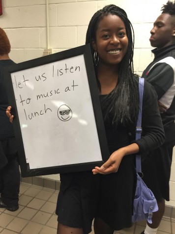 Junior Lota Erinne would like to relax with her music during lunch.