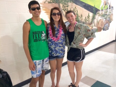 Seniors Johnny Vargas, Nancy Mullen, and Madison Mclaughlin showing of their break wear. 