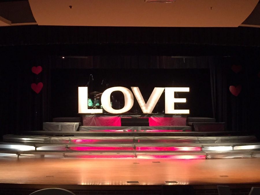 The set of Spring Gala is designed to reflect the show's theme.