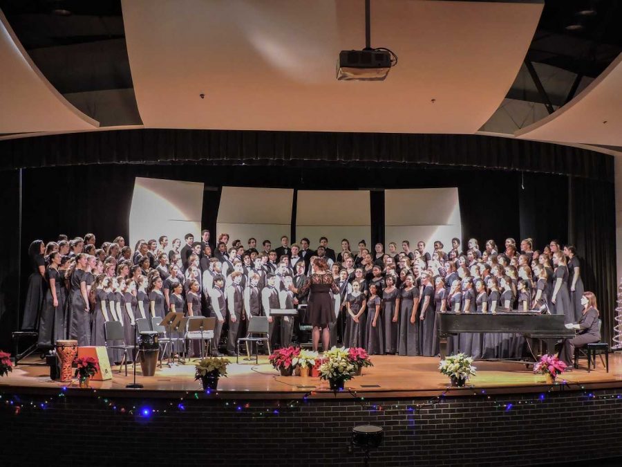All five choirs come together to sing their combined pieces. 