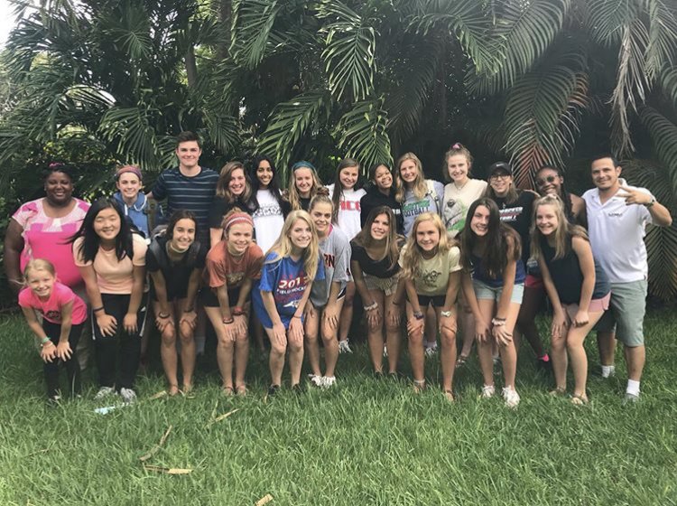 AP Human Geography students take one last photo together in Costa Rica with their tour guide, Wendy.