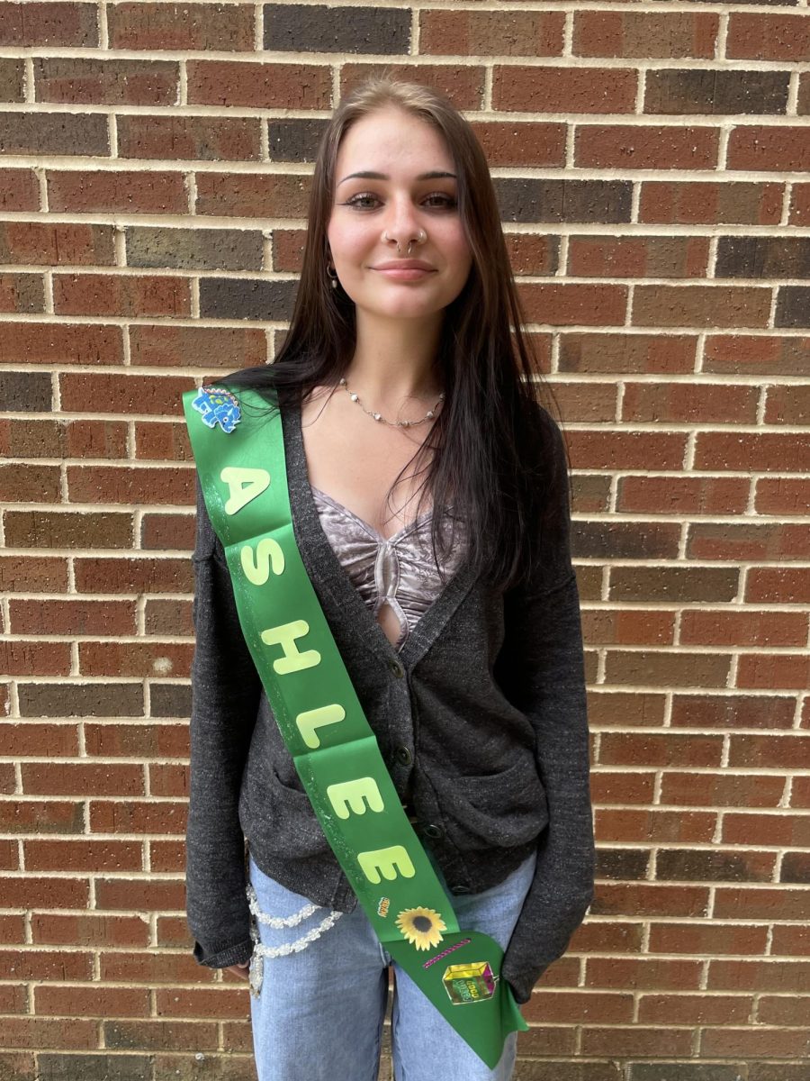 Senior Ashlee Lefever
